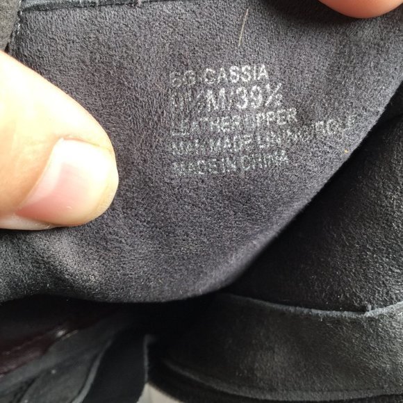 BCBGeneration Women Peep Toe Ankle Boots Grey Size 9.5 Leather Heels - Picture 9 of 11